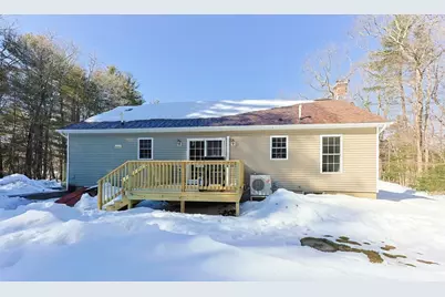 8 Wallis St, Douglas, MA 01516 - Photo 35