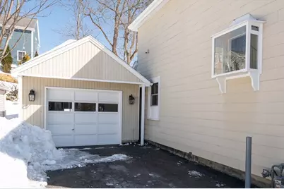 7 Hoyt Ave, Amesbury, MA 01913 - Photo 35