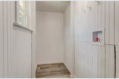 63 Oak St, Ludlow, MA 01056 - Photo 9