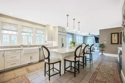 37 Pelton St, Boston, MA 02132 - Photo 9