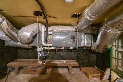 189 Charles Street, Lowell, MA 01852 - Photo 15