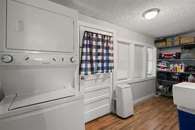 189 Charles Street, Lowell, MA 01852 - Photo 13