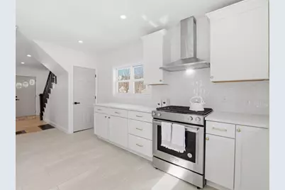 47 Hale St, Leominster, MA 01453 - Photo 15