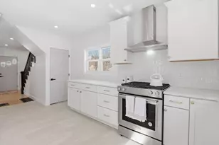 47 Hale St, Leominster, MA 01453 - Photo 15