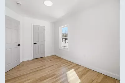 47 Hale St, Leominster, MA 01453 - Photo 21