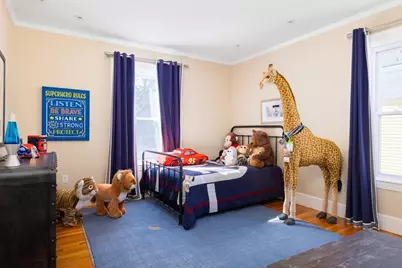 123 Centre Street, Brookline, MA 02446 - Photo 17