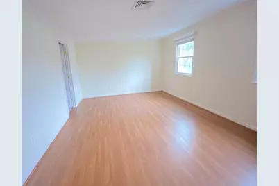 546 Lincoln St #546, Waltham, MA 02451 - Photo 5