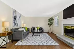 546 Lincoln St, Waltham, MA 02451 - Photo 1