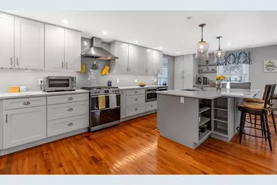 46 Audubon Rd, Milton, MA 02186 - Photo 5