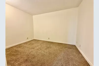 70 Southbridge St #703, Worcester, MA 01608 - Photo 7