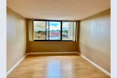 70 Southbridge St #703, Worcester, MA 01608 - Photo 3