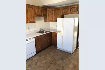 325 Mammoth Rd #2, Lowell, MA 01854 - Photo 11