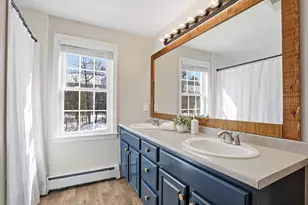 147 Constitution Dr, Fitchburg, MA 01420 - Photo 7