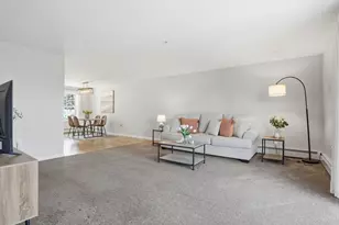 147 Costitution Dr, Fitchburg, MA 01420 - Photo 5