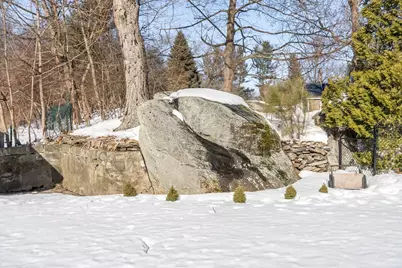 2 Riverlin Pkwy, Millbury, MA 01527 - Photo 21