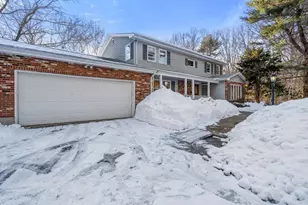 61 Lincoln Rd, Sharon, MA 02067 - Photo 1