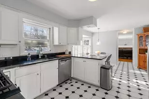 61 Lincoln Rd, Sharon, MA 02067 - Photo 15