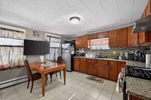 6 Morris St, Lynn, MA 01905 - Photo 1