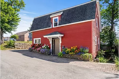 15 Lexington Ter, Waltham, MA 02452 - Photo 1