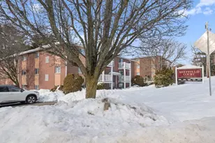 596 Boston Post Rd E, Marlborough, MA 01752 - Photo 17