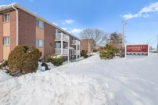 596 Boston Post Rd E, Marlborough, MA 01752 - Photo 1