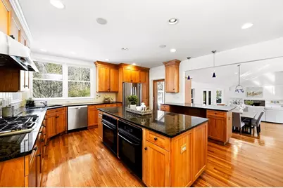 391 Maple St, Carlisle, MA 01741 - Photo 13