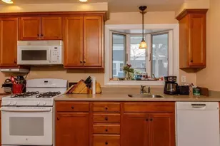 158 Hall St, Leominster, MA 01453 - Photo 5