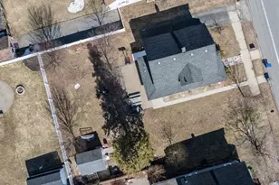 158 Hall St, Leominster, MA 01453 - Photo 3