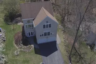 7 Tree Top Way, Methuen, MA 01844 - Photo 3