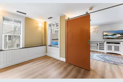 20 Chestnut St #11, Cambridge, MA 02139 - Photo 9