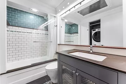 20 Chestnut St #11, Cambridge, MA 02139 - Photo 11