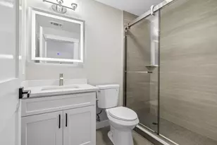 60 Stanley St, Boston, MA 02125 - Photo 9