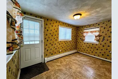 67 Saville Street, Saugus, MA 01906 - Photo 13