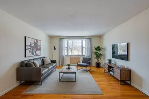 70 Jamaicaway, Boston, MA 02130 - Photo 5