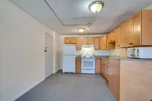 70 Jamaicaway, Boston, MA 02130 - Photo 3