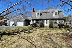 22 Winsome Rd, Yarmouth, MA 02664 - Photo 3