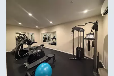 85 Lowell #6, Peabody, MA 01960 - Photo 17