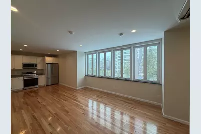 85 Lowell #6, Peabody, MA 01960 - Photo 7