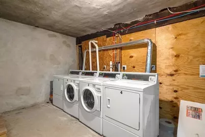 193 Florence St #2, Boston, MA 02131 - Photo 13