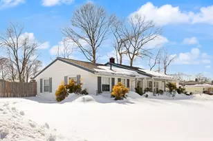 275 Jon Dr, Brockton, MA 02302 - Photo 5