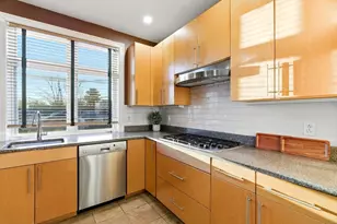 38 Brookford St, Cambridge, MA 02140 - Photo 11