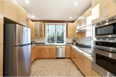 38 Brookford St #2, Cambridge, MA 02140 - Photo 7