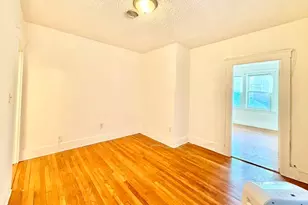 26 Chiswick Rd, Boston, MA 02135 - Photo 9