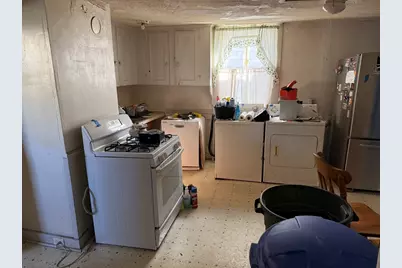 12 Varney St, Salem, MA 01970 - Photo 5