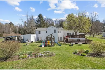 748 Ashby State Road, Fitchburg, MA 01420 - Photo 33