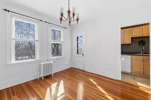 138 Main St, Fairhaven, MA 02719 - Photo 9