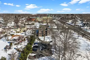 138 Main St, Fairhaven, MA 02719 - Photo 25