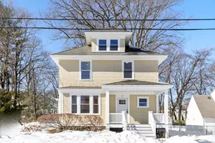 27 Montague St, Worcester, MA 01603 - Photo 1