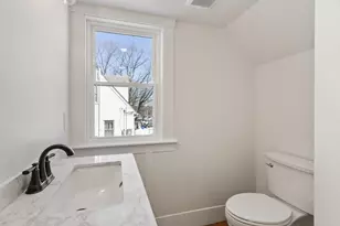 27 Montague St, Worcester, MA 01603 - Photo 21