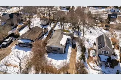 56 Garvin St., Oak Bluffs, MA 02557 - Photo 27